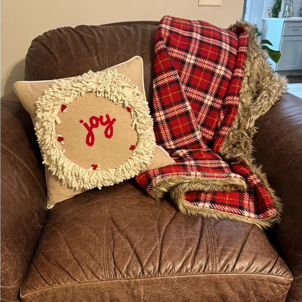 Pottery Barn Reversible Holiday Plaid Throw with Faux Fur Back